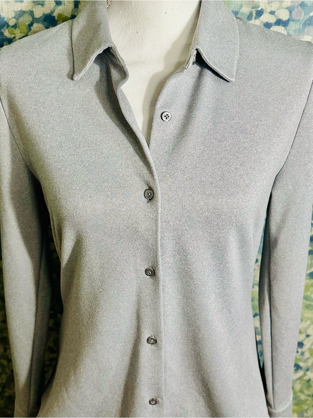 Ministry of Supply Aero Zero Dress Shirt | Light Gray Performance Top | Size S - Picture 5 of 6